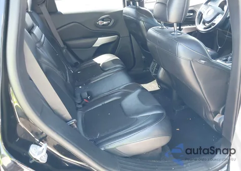 2018 Jeep Cherokee Latitude Plus Fwd из США, поврежденный, VIN 1C4PJLLBXJD510795